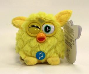 Opakowanie Furby z głosem brelok żółty