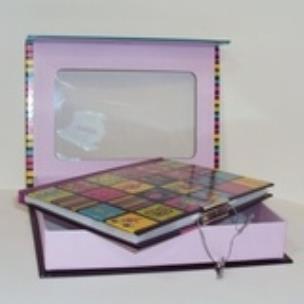 Okładka książki Notes w pudełeczku na magnes. Bear & rabbit