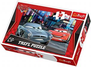 Okładka książki Puzzle 30 Auta Niebezpieczne spotkanie TREFL