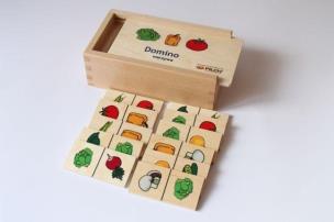 Opakowanie Domino warzywa w skrzynce drewnianej