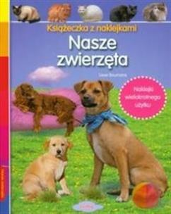 Okładka książki Książeczka z naklejkami - Nasze zwierzęta