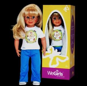 Opakowanie Lalka Monika