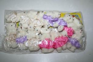 Zdjęcie produktu Brelok pluszowy Miś w sukience