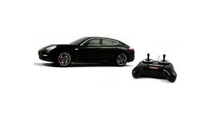 Opakowanie Porsche Panamera Turbo zdalnie sterowane skala 1:24 czarne