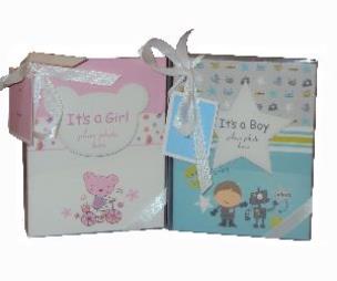 Okładka książki Mały album na zdjęcia dla dziewczynki