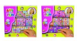 Okładka książki 1000 naklejek dla dziewczynek, 2 rodzaje