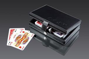 Opakowanie Karty lux w pudełku z ekoskóry