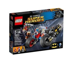 Okładka książki Lego Super Heroes Pościg w Gotham City