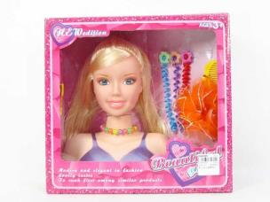 Okładka książki GŁOWA DO STYLIZACJI 20 cm.