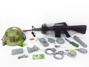 Okładka książki KARABIN TERKOTKA 70 CM. + HEŁM SWAT + AKCESORIA