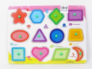 Opakowanie Układanka drewniana kształty z pinezkami