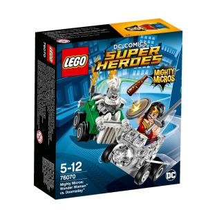 Okładka książki Lego SUPER HEROES Wonder Woman kontra Doomsday
