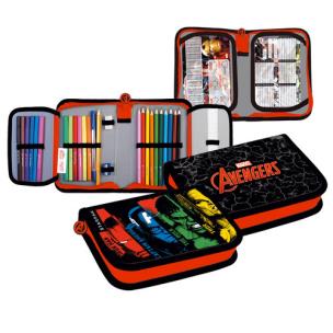 Opakowanie Piórnik z wyposażeniem 2kl Avengers