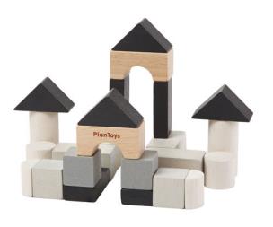 Mini klocki 24 elementy. Wydawca: Plan toys. Multiszop.pl Opakowanie Mini klocki 24 elementy