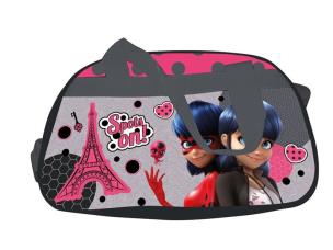 Okładka książki Torba Sportowa Miraculum Biedronka i Czarny Kot