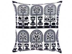 Opakowanie Poduszka - krupie lasy czarna FOLKSTAR