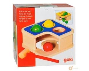 Opakowanie Drewniana przybijanka z piłkami i młotkiem