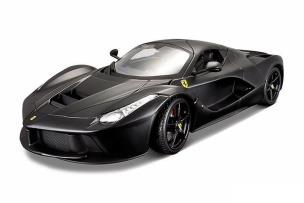 Opakowanie Laferrari czarny mat 1:18