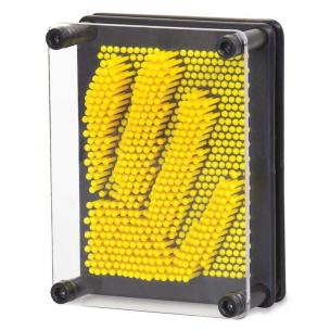 Mały plastikowy Pin Art żółty. Wydawca: Tobar. Multiszop.pl Opakowanie Mały plastikowy Pin Art żółty