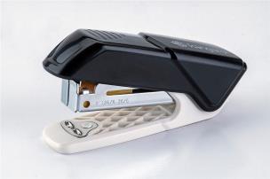 Opakowanie Zszywacz Aris-45m czarny