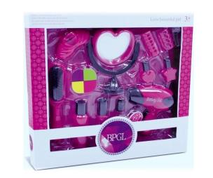 Opakowanie Zestaw piękności z suszarką do włosów i kosmetykam