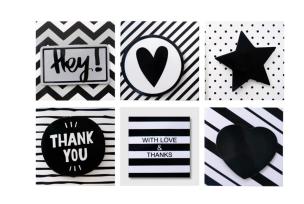 Opakowanie Karnety samoprzylepne do prezentów biał-czar 12szt