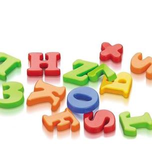 Opakowanie Literki magnetyczne 52 sztuki