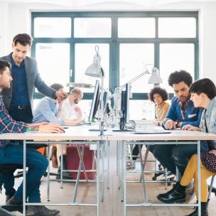 Opakowanie Mysz Logitech M220 910-004880 (optyczna; 1000 DPI; kolor czerwony)