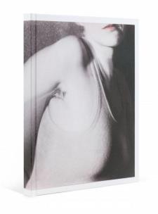 About Her. Teresa Gierzyńska. Autor:   Praca zbiorowa. Multiszop.pl Okładka książki About Her. Teresa Gierzyńska