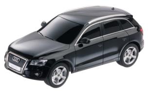 Opakowanie Audi Q5 1:24 R/C samochód zdalnie sterowany