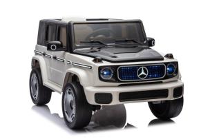 Auto na akumulator Mercedes EQG 4x4 biały. Wydawca: Leantoys. Multiszop.pl Opakowanie Auto na akumulator Mercedes EQG 4x4 biały