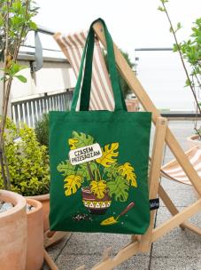 Czasem przesadzam torba bawełniana zielona. Wydawca: Nadwyraz. Multiszop.pl Opakowanie Czasem przesadzam torba bawełniana zielona