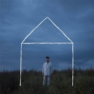 Okładka książki DOM limitowana edycja kolekcjonerska z autografem