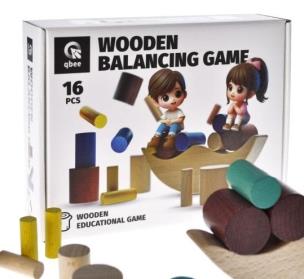 Drewniana balanserka do gry Księżyc 16el. Wydawca: Qbee. Multiszop.pl Opakowanie Drewniana balanserka do gry Księżyc 16el