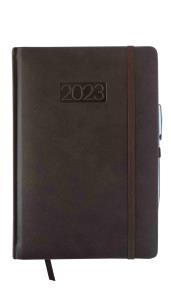 Opakowanie Kalendarz 2023 lux z gumką A5 dzienny brązowy V5