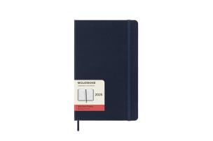 Kalendarz 2025 12M Moleskine L dzienny Sapphire Blue 13x21. Wydawca: Moleskine. Multiszop.pl Opakowanie Kalendarz 2025 12M Moleskine L dzienny Sapphire Blue 13x21