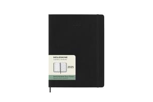 Kalendarz 2025 12M Moleskine XL tygodniowy czarny 19x25. Wydawca: Moleskine. Multiszop.pl Opakowanie Kalendarz 2025 12M Moleskine XL tygodniowy czarny 19x25