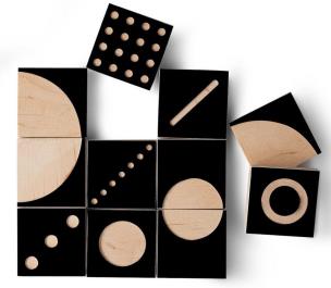 Opakowanie Klocki kontrastowe - kreatywna układanka z kartami