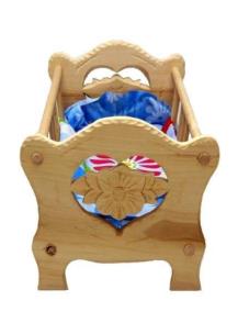 Opakowanie Kołyska drewniana z motywem kwiatka