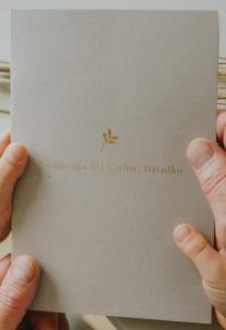 Książeczka dla Ciebie, Dziadku. Autor:   Praca zbiorowa. Multiszop.pl Okładka książki Książeczka dla Ciebie, Dziadku