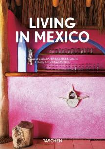 Okładka książki Living in Mexico