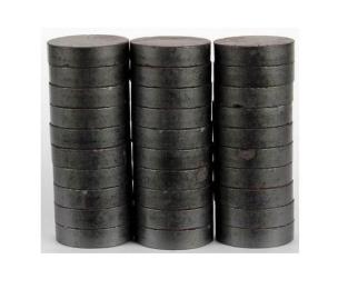 Opakowanie Magnesy 20mm czarne 30szt