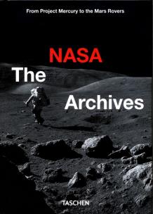 Okładka książki NASA Archives