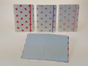 Opakowanie Notes z gumką Truskawka MIX