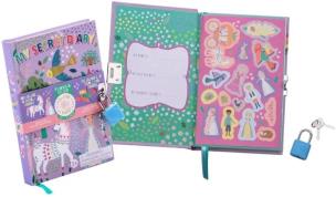 Pamiętnik pachnący bajkowy świat. Wydawca: Floss & Rock. Multiszop.pl Opakowanie Pamiętnik pachnący bajkowy świat