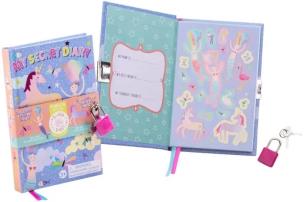 Pamiętnik pachnący kraina fantazji. Wydawca: Floss & Rock. Multiszop.pl Opakowanie Pamiętnik pachnący kraina fantazji