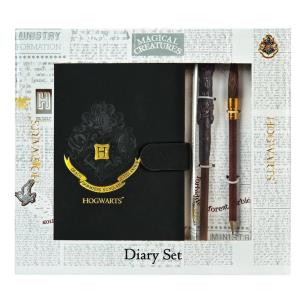 Pamiętnik zamykany na magnes Harry Potter. Wydawca: Cass Film. Multiszop.pl Opakowanie Pamiętnik zamykany na magnes Harry Potter