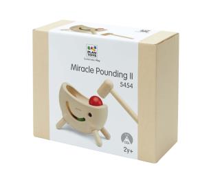 Przybijanka na okrągło zabawki drewniane. Wydawca: Plan toys. Multiszop.pl Opakowanie Przybijanka na okrągło zabawki drewniane