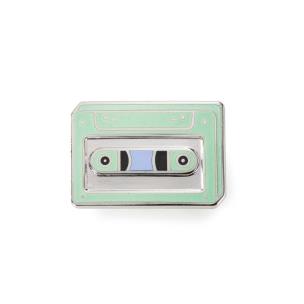 Przypinka - Tape That. Wydawca: Donkey. Multiszop.pl Opakowanie Przypinka - Tape That