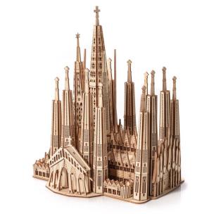 Puzzle drewniane 3D Sagrada Familia. Wydawca: Nice Idea. Multiszop.pl Opakowanie Puzzle drewniane 3D Sagrada Familia